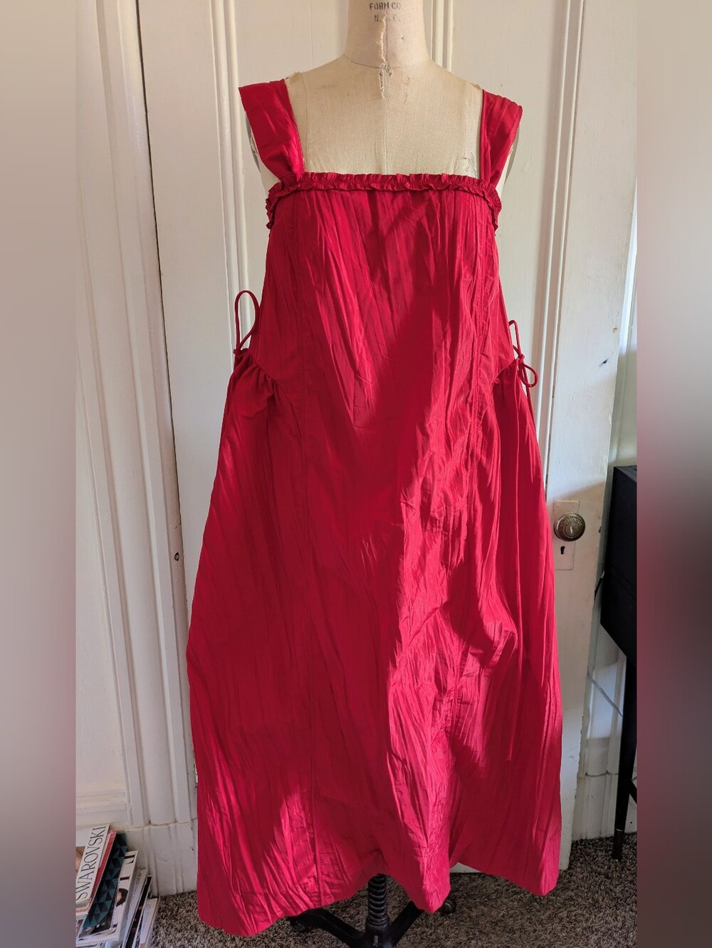 Damson Madder Elina Sleeveless Red Dress size 10 U.S (Runs Small In Bust)